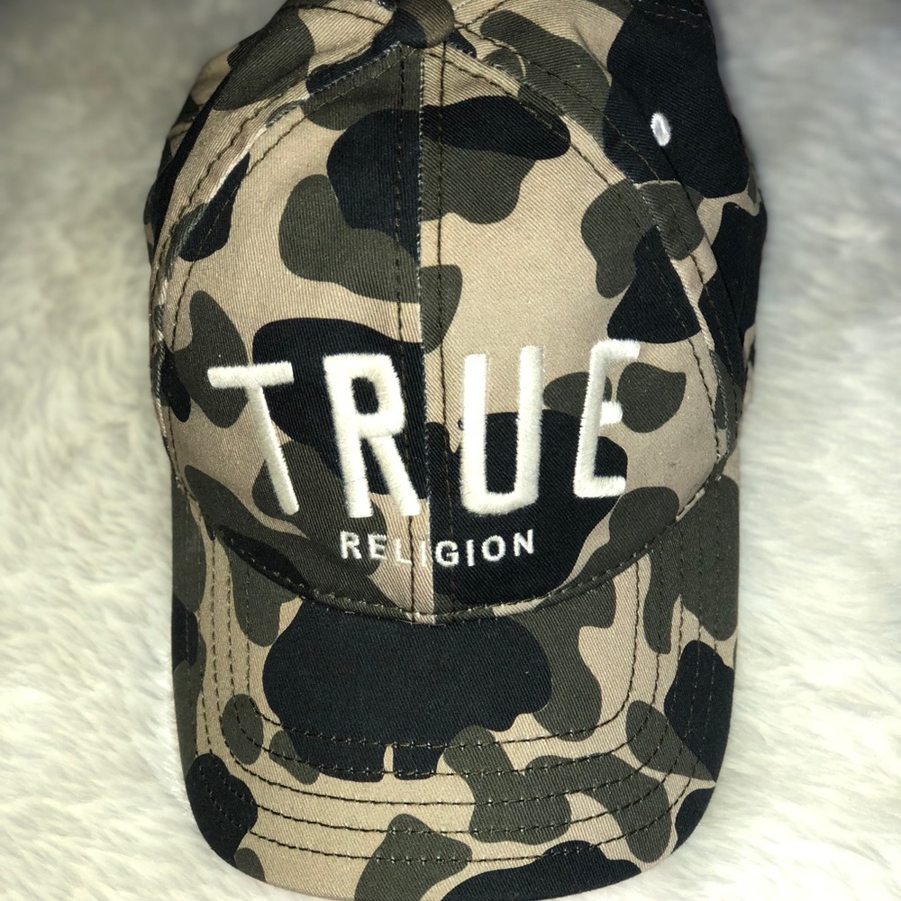 Treu religion camo hat